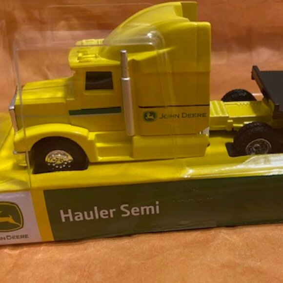 Yellow/Green John Deere Hauler Semi-Remorque - Picture 6 of 9